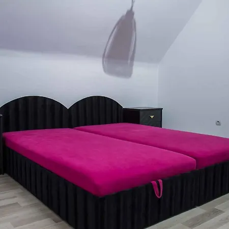 بيت للعطل In 40863 *