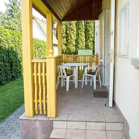 In Balatonmariafürdo 40863 Сasa de vacaciones