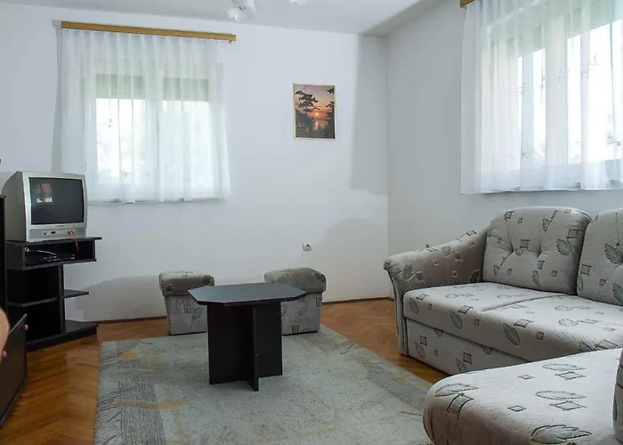 In 40863 Балатонмариафюрдё